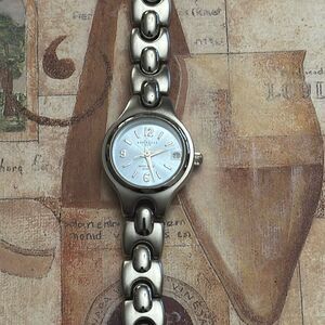LA  Express Watch